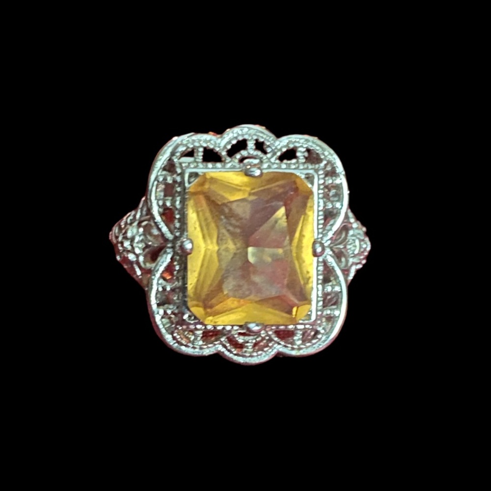 Sterling silver yellow topaz ring